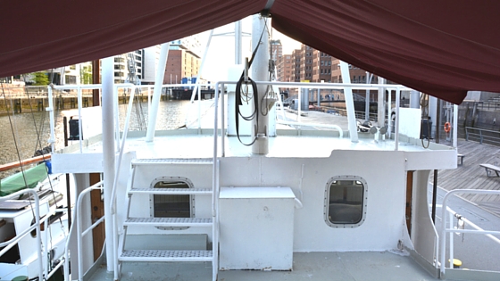 Moin, Moin, Hamburg!! - Mein Trip in die Hansestadt: Teil 1 6 hamburg20schiff20deck20rechts1
