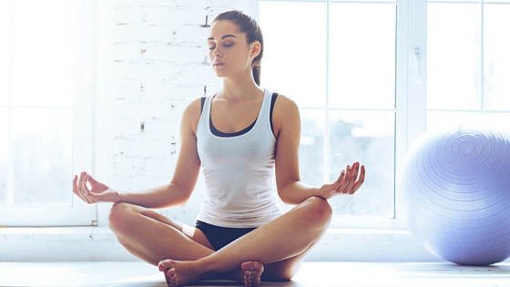 Mittwochsmoment: Wie soll Frau das alles schaffen?!? 5 frau20beim20yoga1