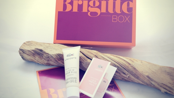 Unboxing: Die Brigitte Box Oktober-November 2016 4 eau de lacoste duschgel und parfum1