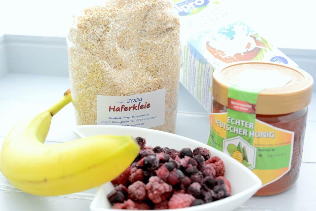 Healthy Breakfast - 3 gesunde Frühstücksideen 4 healthy breakfast smoothie zutaten1
