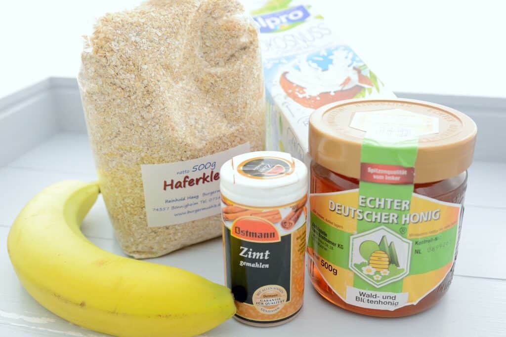 Healthy Breakfast - 3 gesunde Frühstücksideen 1 healthy breakfast zutaten porridge1